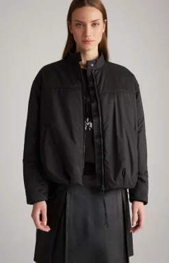 Windbreaker Jacket in Black