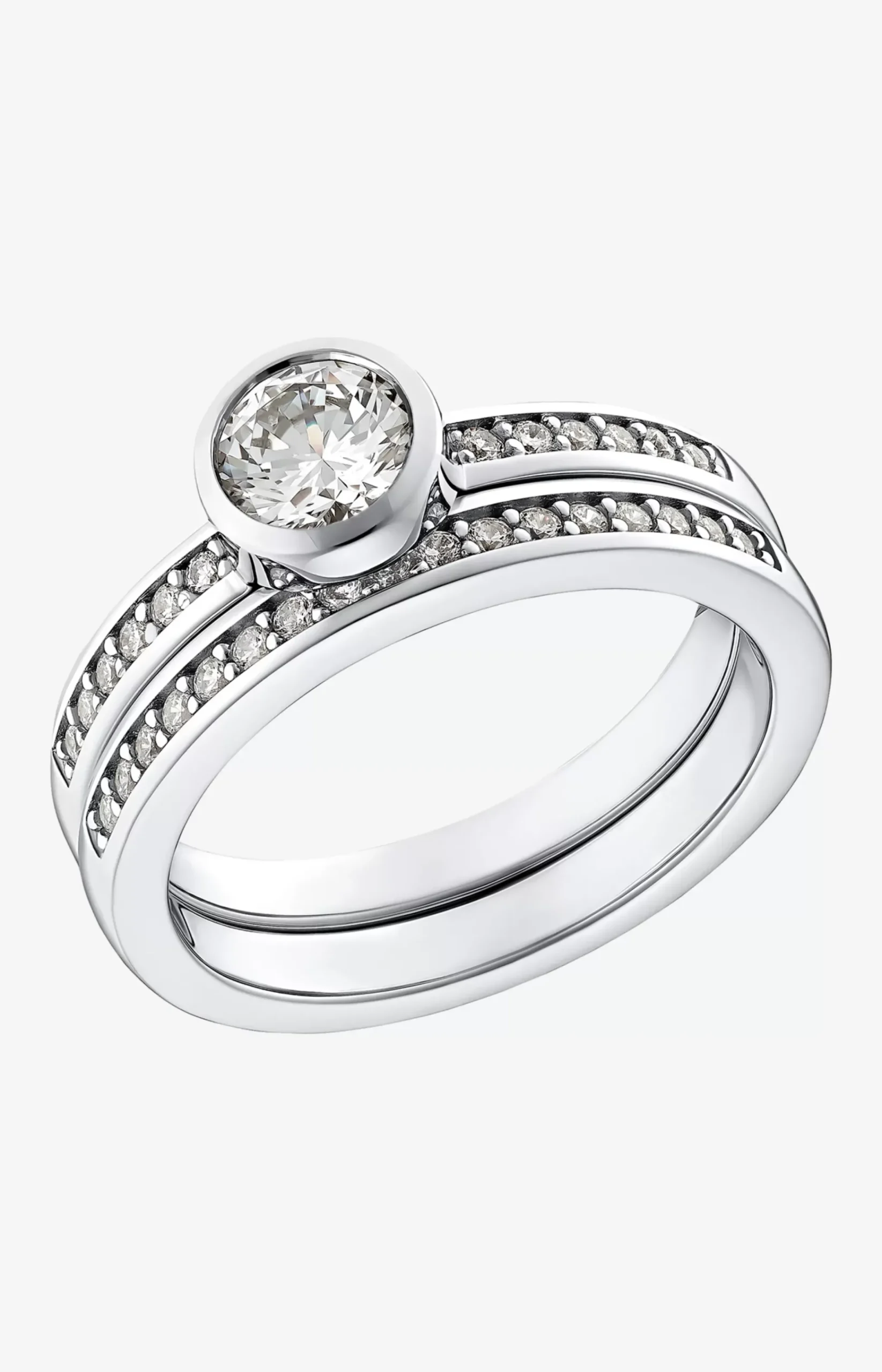 Zirconia ring in Silver
